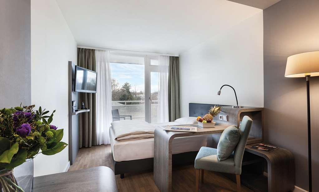 Derag Livinghotel Appartements Johann Wolfgang Frankfurt am Main Rum bild